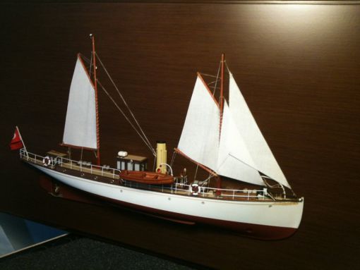  half hull model romola