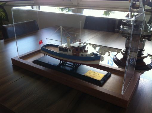  ıron lady model maket ship